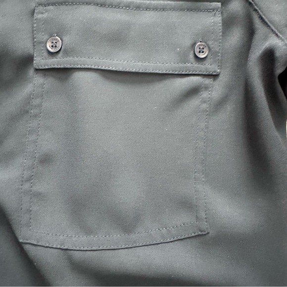 Jones New York Button-Up Top with pleated back & rollable long sleeves, Size Sm - Picture 5 of 7